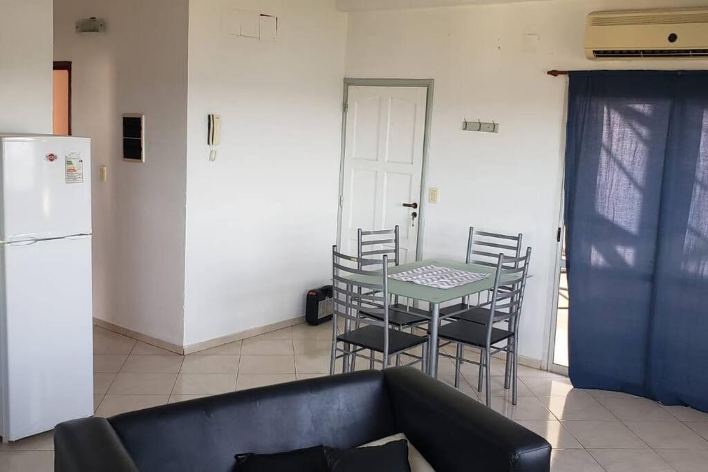 Hermoso Departamento Con Vista Al Rio Y Parrilla Apartman Posadas Kültér fotó