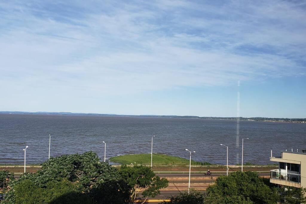 Hermoso Departamento Con Vista Al Rio Y Parrilla Apartman Posadas Kültér fotó